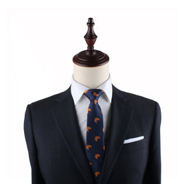 A mannequin in a Croissant Skinny Tie and suit.