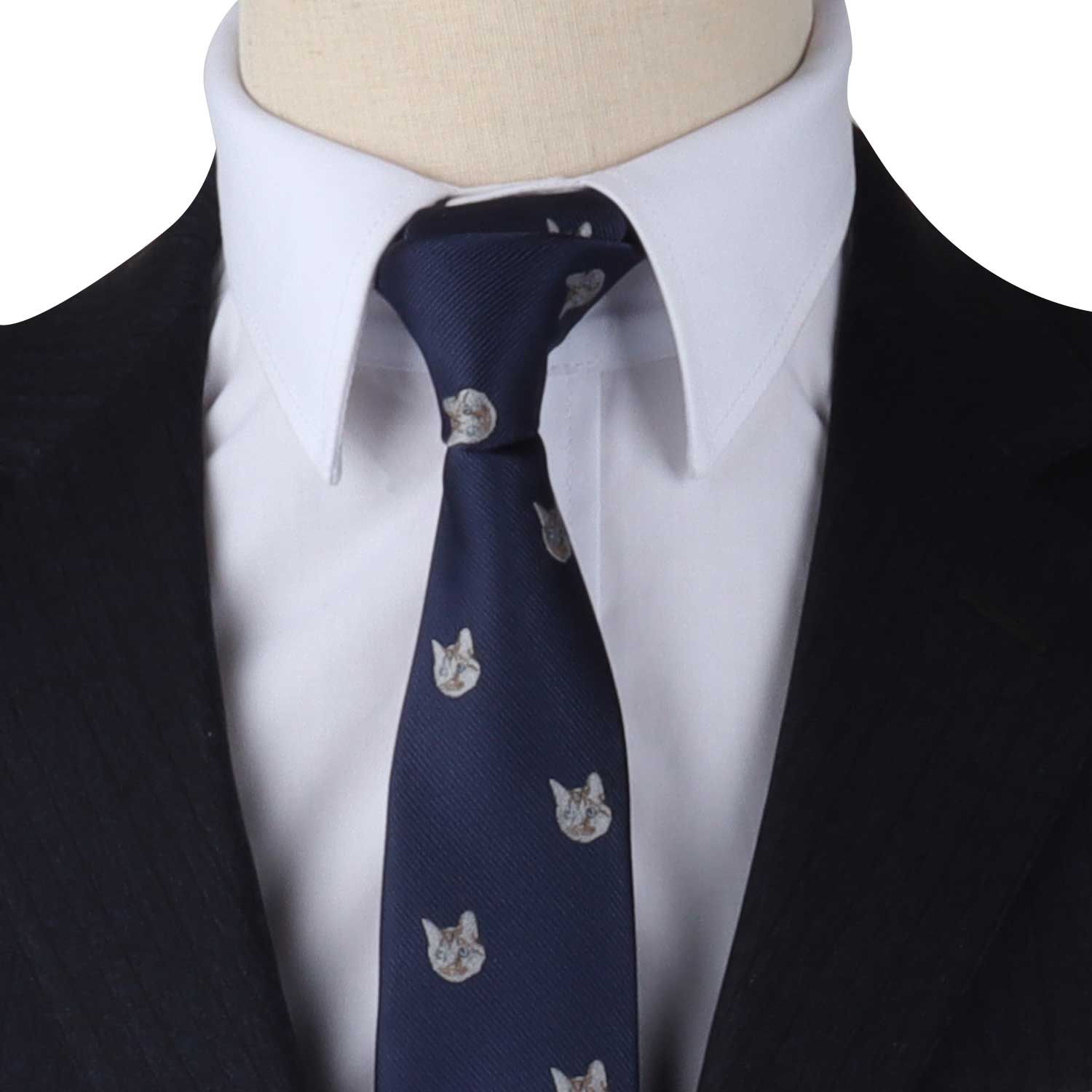 A Purr-fect mannequin wearing a Cat Skinny Tie.