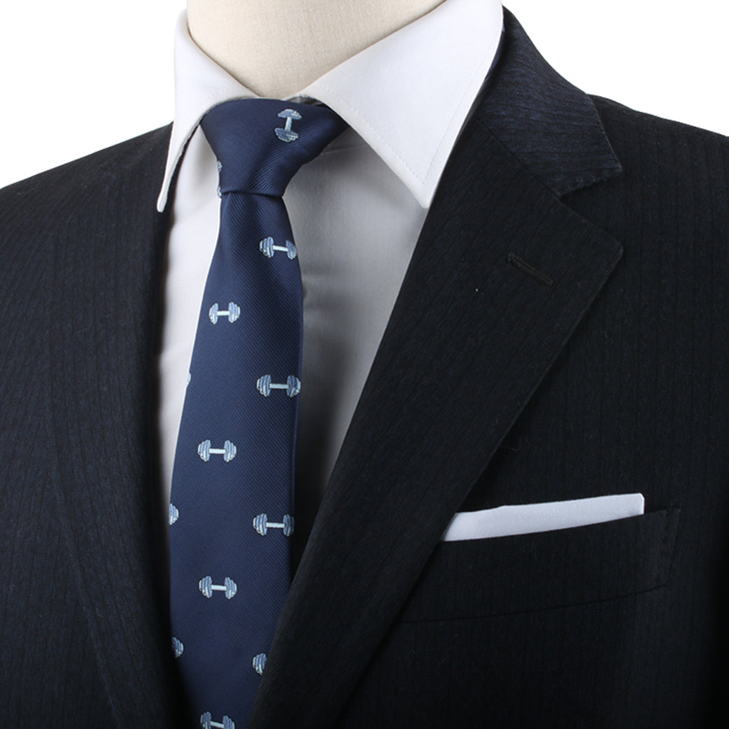 A modern mannequin dressed in a stylish blue suit with a Gym Skinny Tie.