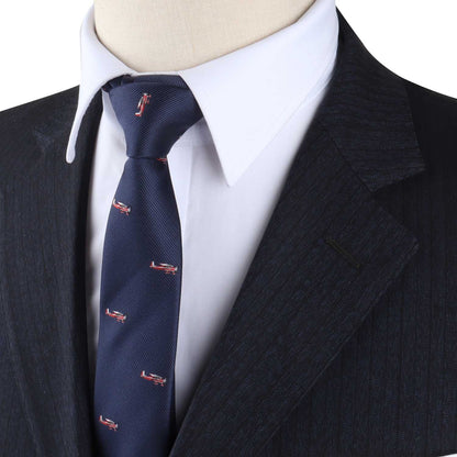 A timeless mannequin wearing a Classic Aircraft Skinny Tie.