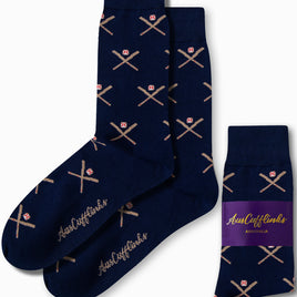 Elevate your style with navy blue socks adorned with a beige pattern of crossed baseball bats and ball. These diamond-worthy accessories proudly feature the "AusCufflinks" branding, adding a sophisticated touch.