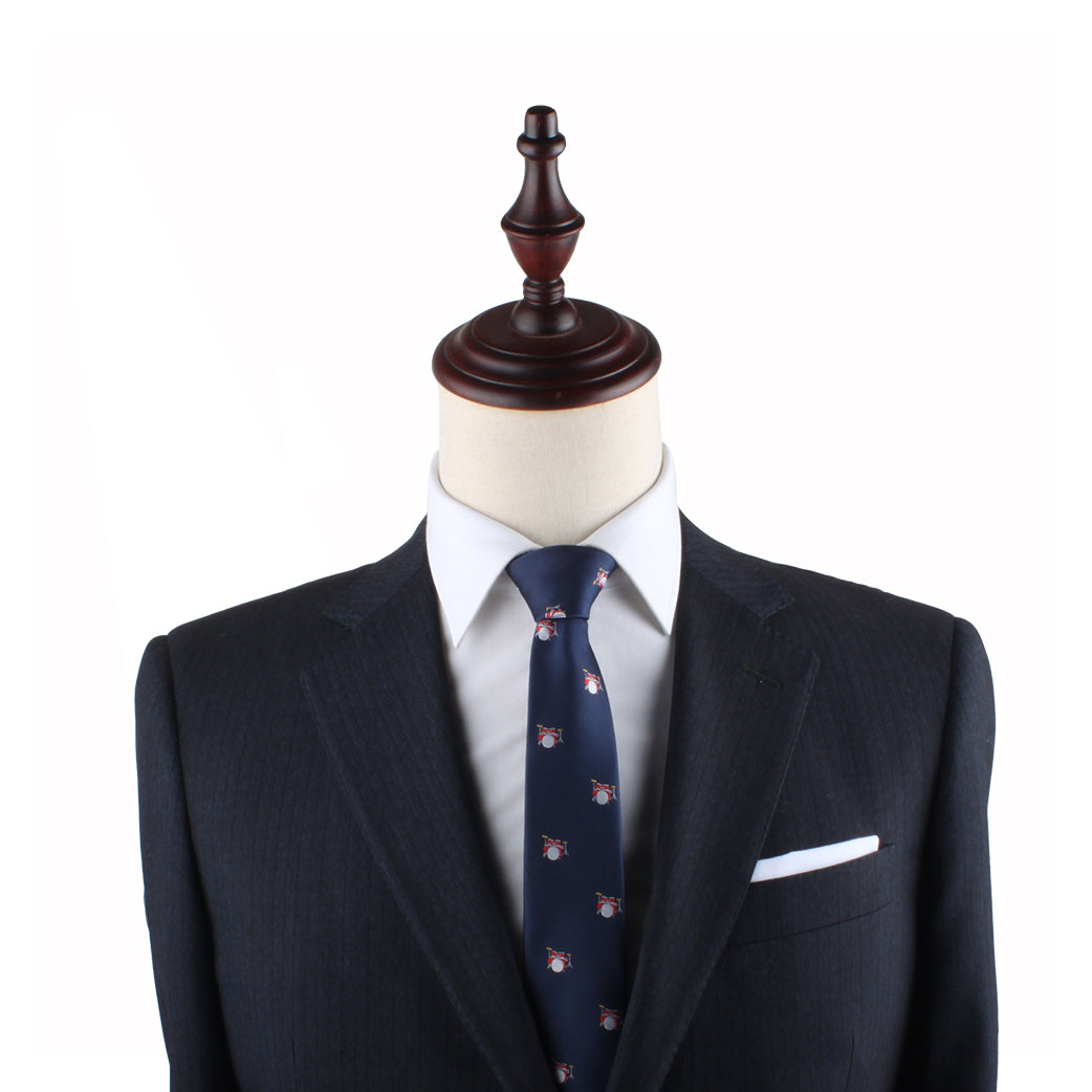 A stylish mannequin wearing a Drums Skinny Tie.